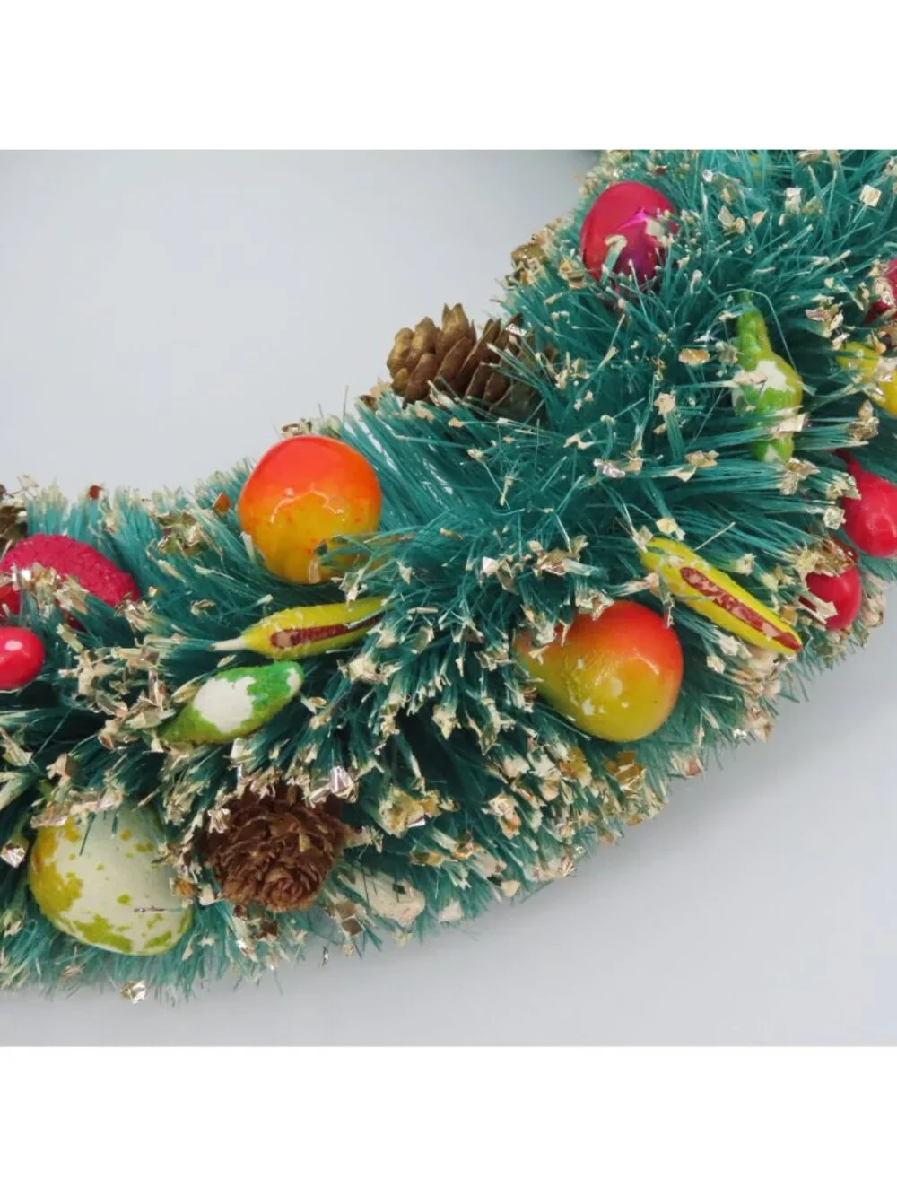 VTG Green Bottle Brush Wreath 12in Gold Flocked Multicolor Fruit Pinecone Retro